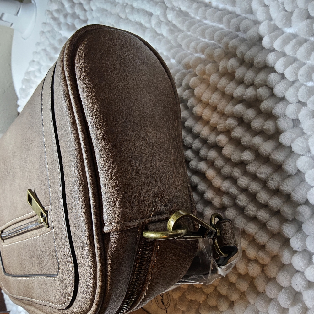 Ampere's Creations Vegan Leather Shitake Brown Crossbody Purse - Picture 10 of 14